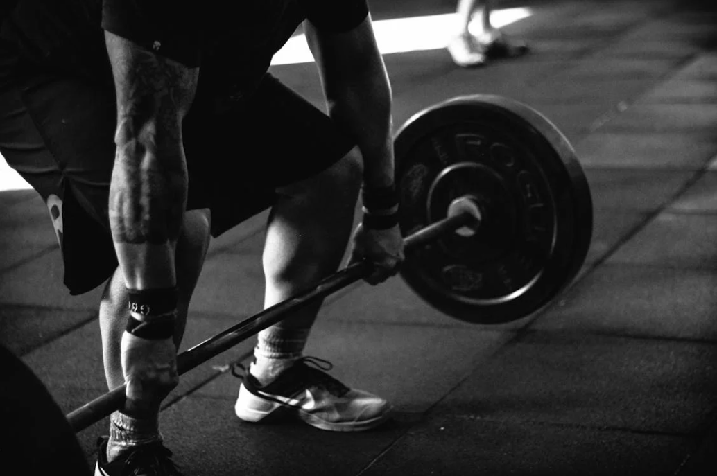 Barbell Deadlift Training